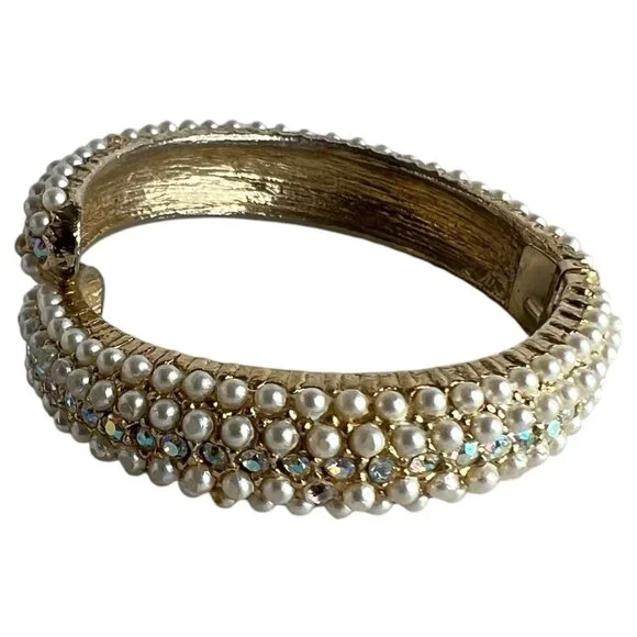 Vintage Faux Pearl And Rhinestone Hinged Bracelet Gold Tone Cuff Wrap Clamper - Picture 6 of 10